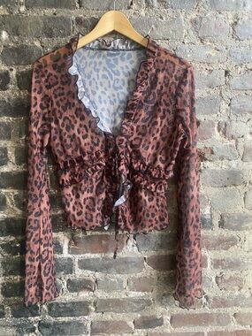 Ruffle Tie-Front Leopard Blouse - Brown